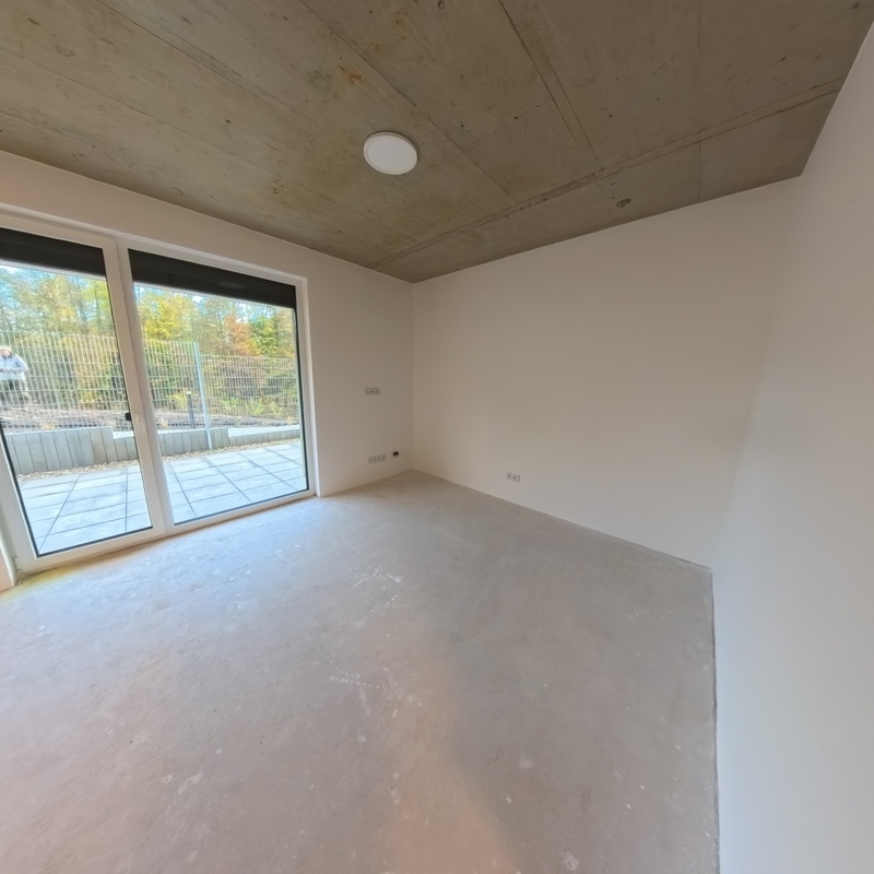 Pronájem bytu 1+kk s předzahrádkou a krytým parkovacím stáním - Liberec - Staré Pavlovice, ul. Polní