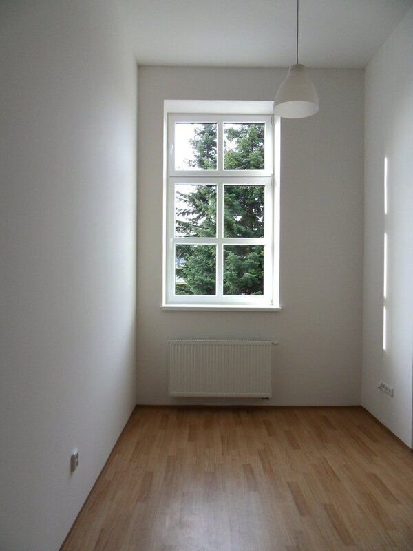 Pronájem bytu 1+kk s odděleným spaním v patře v Liberci, ul. Švermova