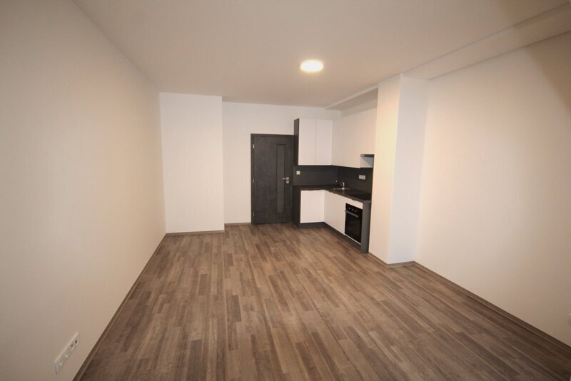 Pronájem bytu 1+kk po rekonstrukci, ul. Kateřinská