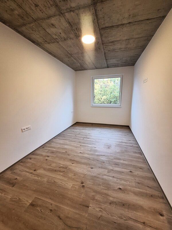 Pronájem bytu 3kk V2-16 s balkonem a krytým parkovacím stáním - Liberec - Staré Pavlovice, ul. Polní