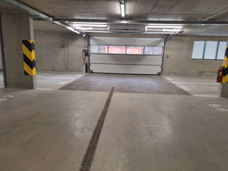 Pronájem bytu 3kk V2-16 s balkonem a krytým parkovacím stáním - Liberec - Staré Pavlovice, ul. Polní