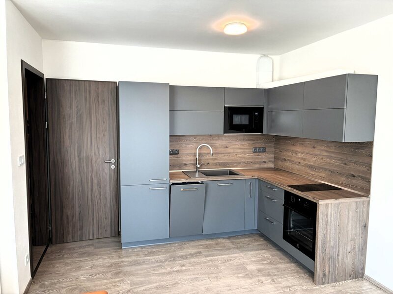 Pronájem vybaveného bytu 1+kk v Liberci, ulice Na Perštýně