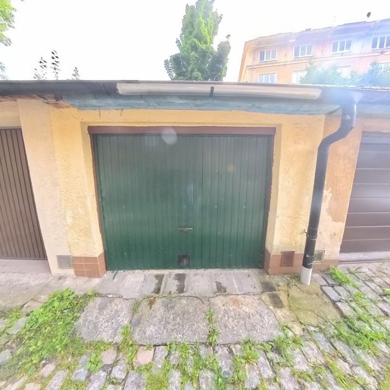 Prodej garáže v centru města, Ul. Voroněžská