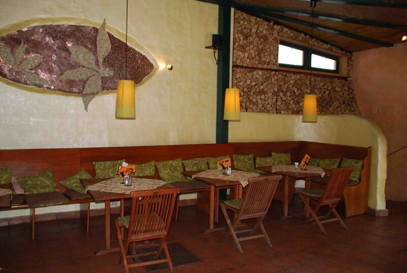 Pronájem nebytového prostoru/restaurace v ulici Baarova, centrum Liberce