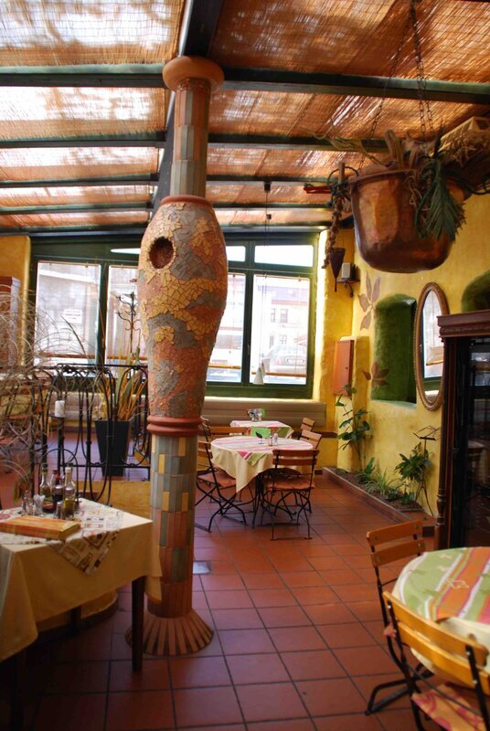 Pronájem nebytového prostoru/restaurace v ulici Baarova, centrum Liberce