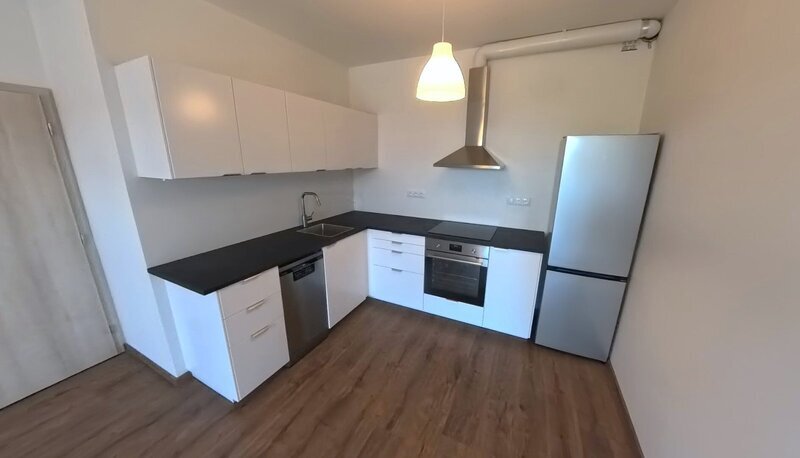 Pronájem nového bytu 2+kk+balkon v Hrádku n. Nisou, ul. Starý Dvůr