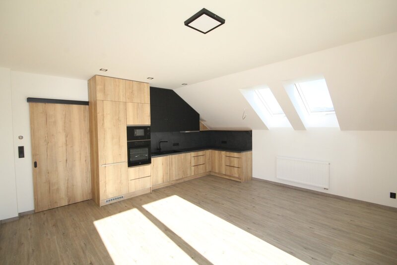 Pronájem luxusního bytu 2+kk s balkonem v Liberci, ul. Pavlovická