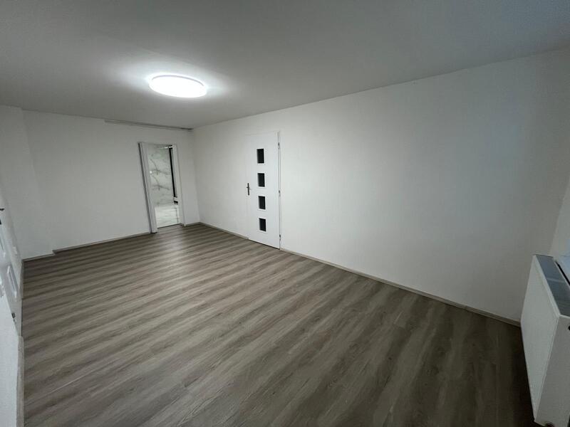 Pronájem bytu 2+kk po rekonstrukci, se zahradou ve Vesci, ul. U Družiny