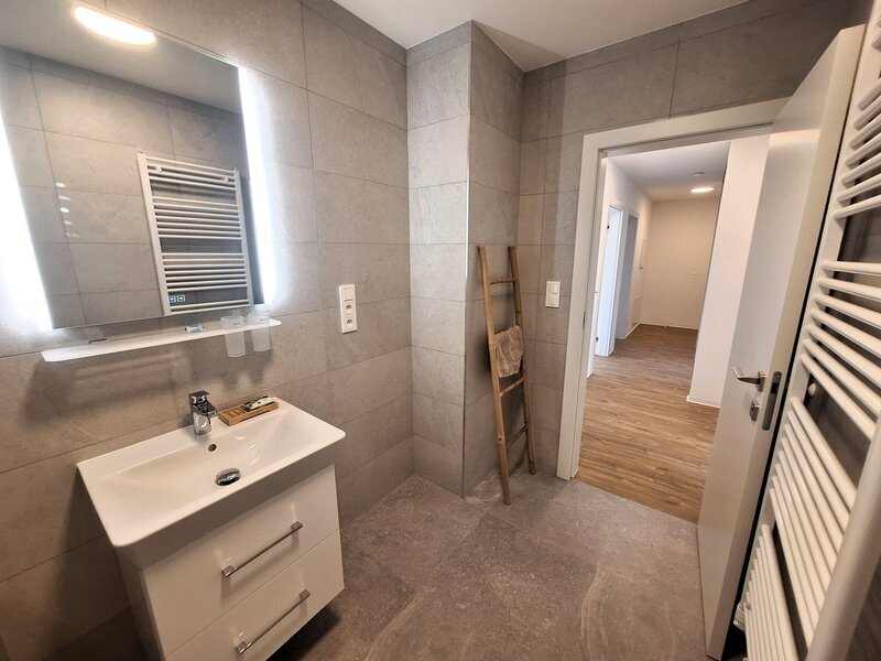 Pronájem bytu V3-04 3kk s balkonem a krytým parkovacím stáním - Liberec - Staré Pavlovice, ul. Polní